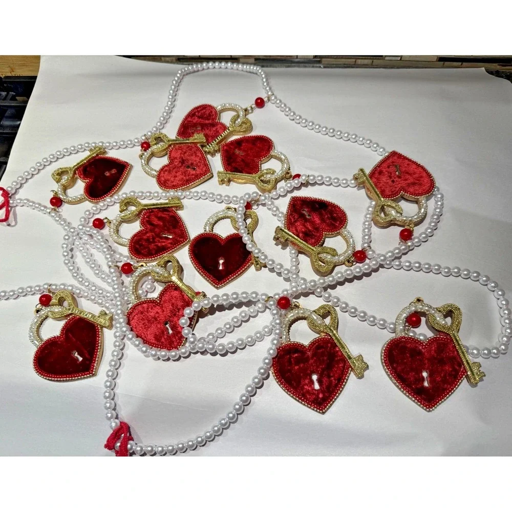 Rare! Fly By Night Valentine Heart Lock Key Bead Strand Decor Red Gold 6 Ft